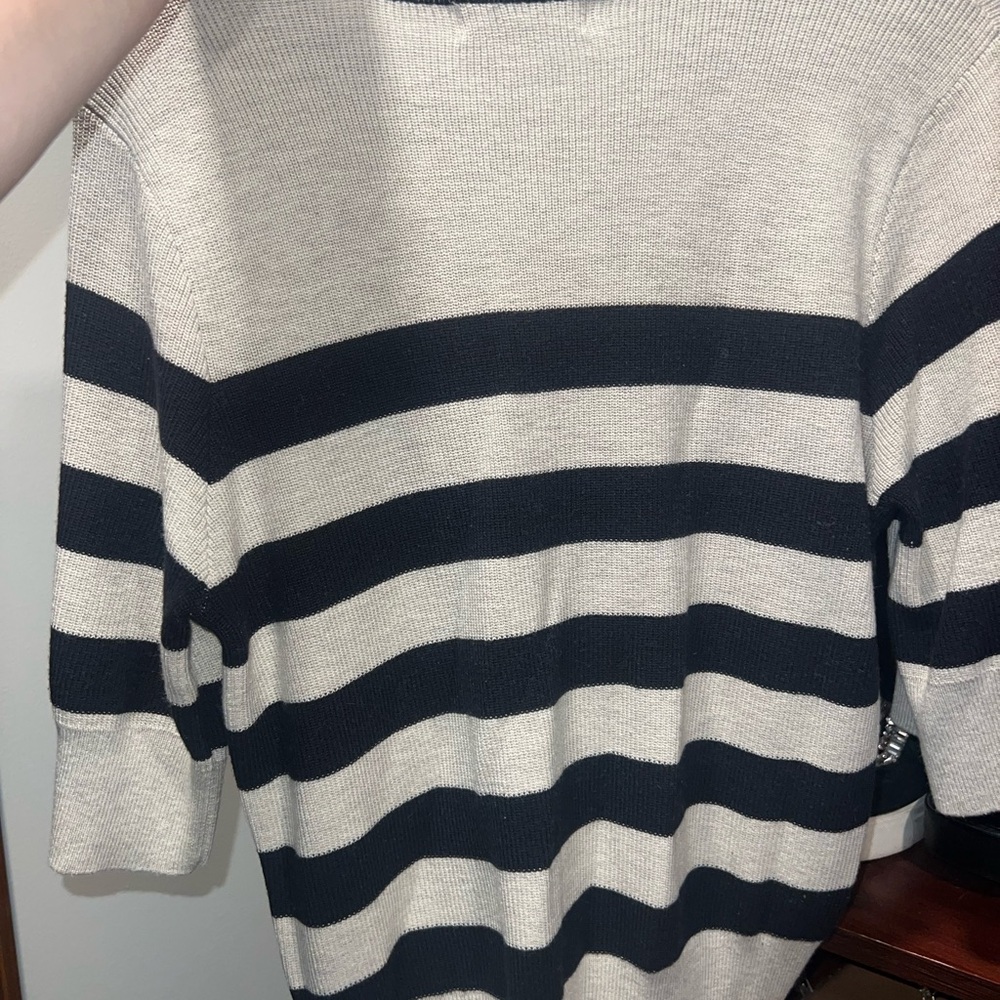 Liz Claiborne Striped Button Shoulder Sweater – Size M